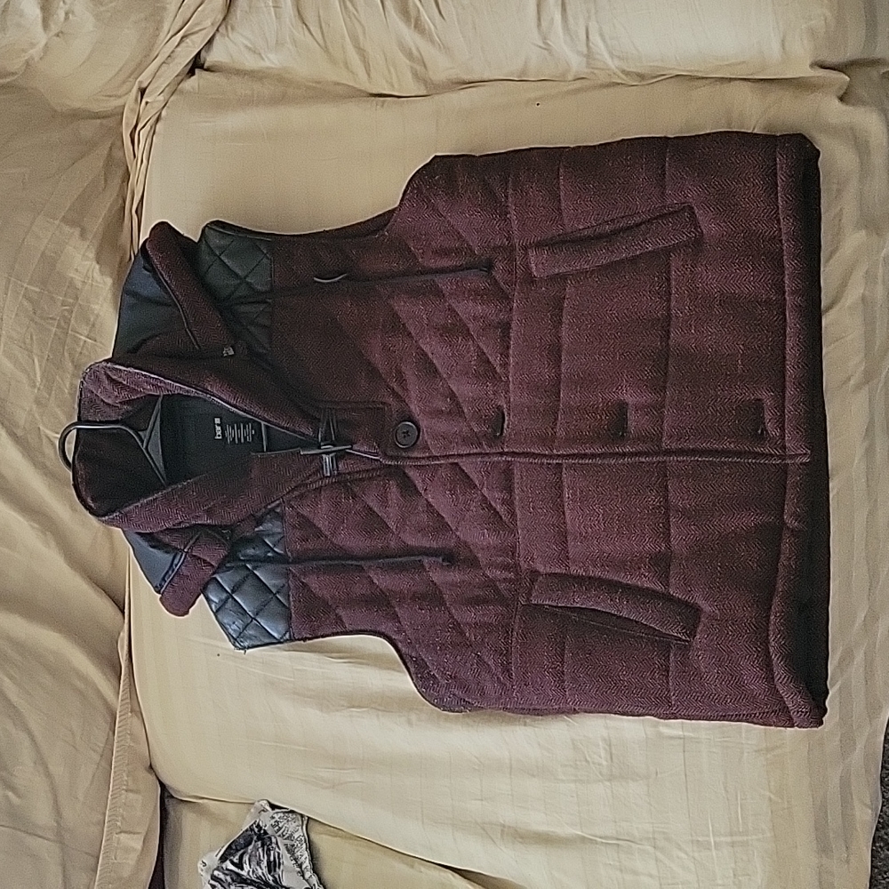 Bar III M Burgundy